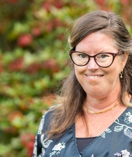 Book an Appointment with Maeve MacDougall for Psychotherapy - Social Worker