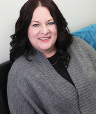 Book an Appointment with Amy Decelles for Psychologists