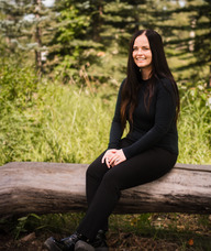 Book an Appointment with Lisa Davies for Psychologists