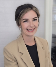 Book an Appointment with Cassandra Mailhot-Bischoff for Student Therapist