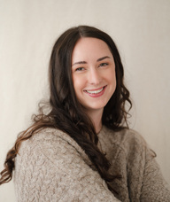 Book an Appointment with Ella Moynihan for Free 15-Minute Consultations