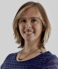 Book an Appointment with Naiomi MacLean for Massage Therapy