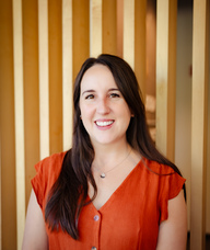 Book an Appointment with Alexia Giroux (RSW) for Return Client RSW