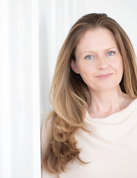 Ursula MacDonald null