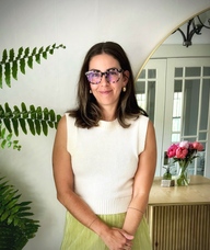 Book an Appointment with Alissa Romanuk for Counselling + Psychotherapy (with a Counsellor)