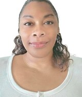 Book an Appointment with Rashida Symonds at Esinam Counselling Inc.