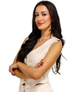 Book an Appointment with Emely Castro at Refined Image Ottawa