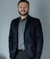 Book an Appointment with Cristian Renzi at Vaughan Location - HHC Centre